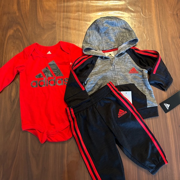 NWT Adidas Boys matching set - Picture 1 of 4